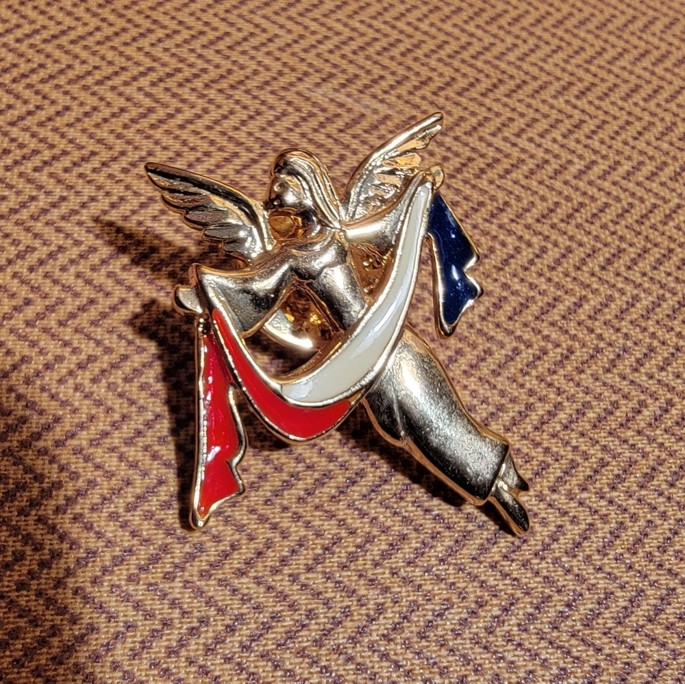 Liz Gatta American Angel Goldtone Pin